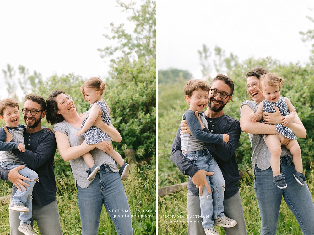 family photographer in forest hills toronto 